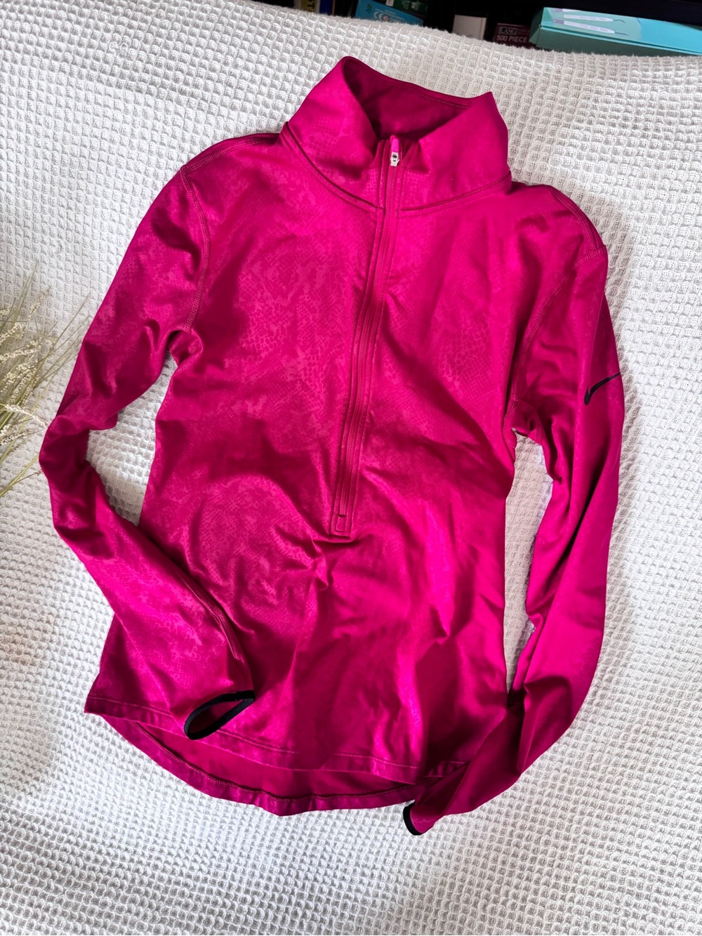 Nike Women’s Fuchsia Half-Zip Performance Sweater medium